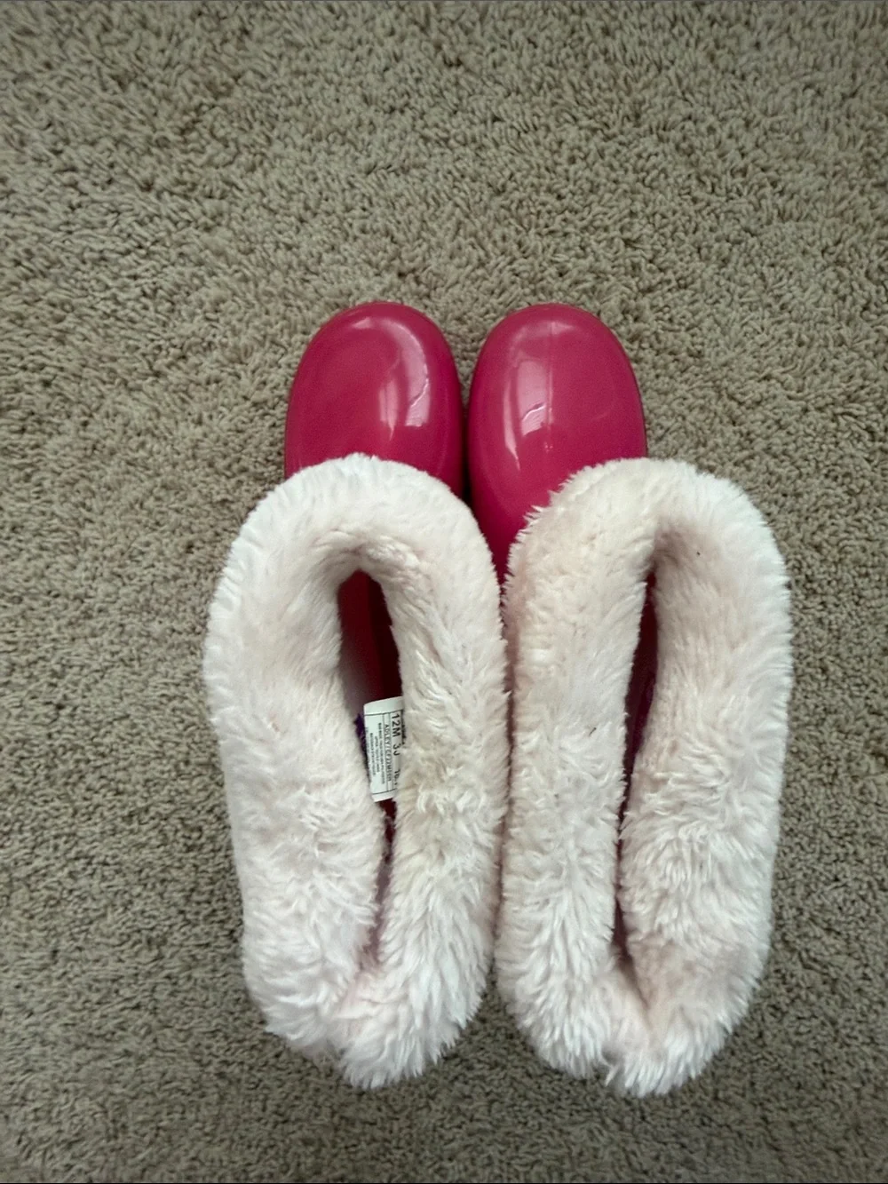 Carter's toddler girls Hot Pink Rain Boots with white Faux Fur boot sock warmer